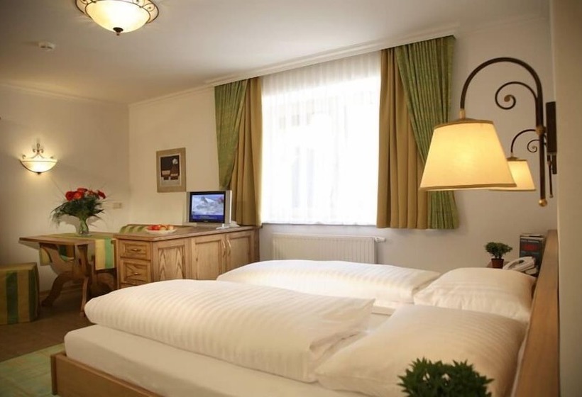 酒店 Garni Jakober