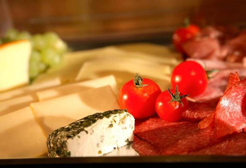 酒店 Garni Jakober