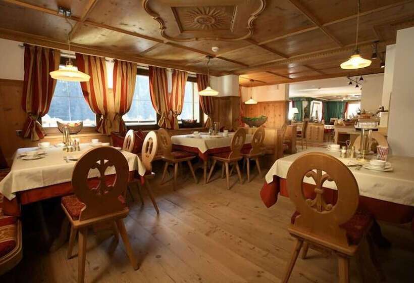 酒店 Garni Jakober