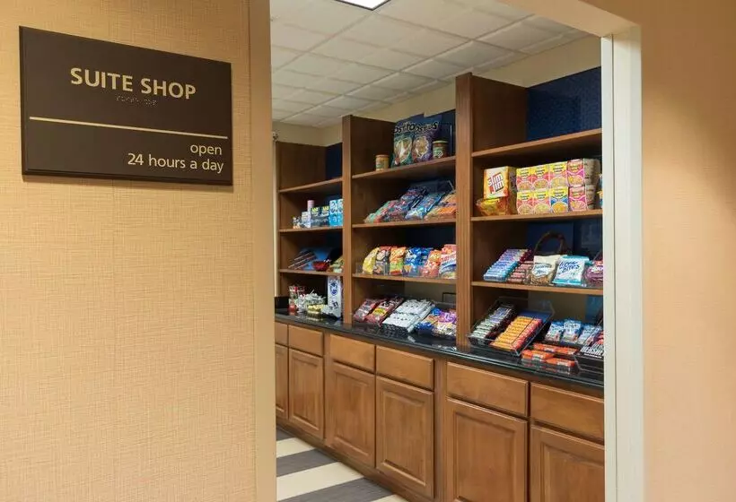 호텔 Hampton Inn & Suites Mansfield South @ I 71