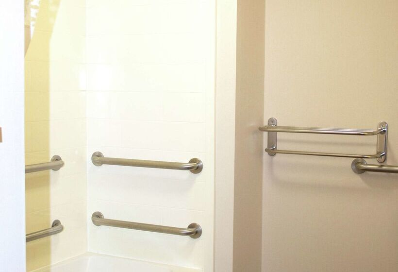 Отель Hampton Inn & Suites Mansfield South @ I 71