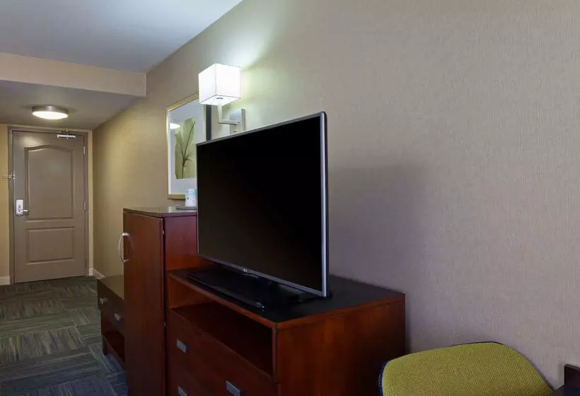ホテル Hampton Inn & Suites Merced