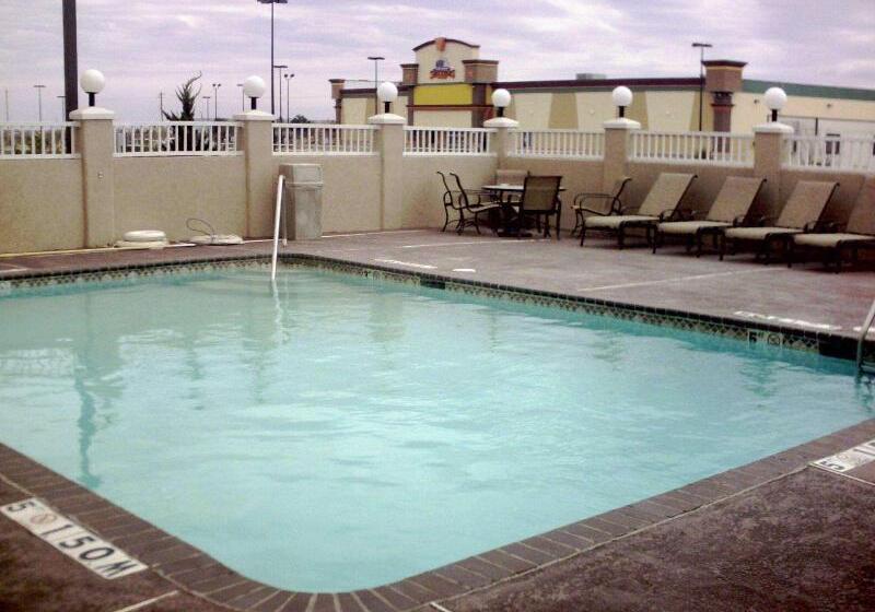 Отель Hampton Inn Fort Stockton