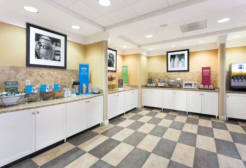 בית מלון כפרי Hampton Inn Moss Point Pascagoula