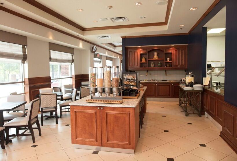 ホテル Hilton Garden Inn Athens Downtown