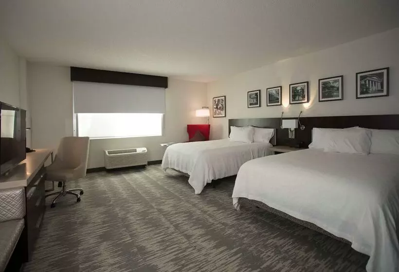 ホテル Hilton Garden Inn Athens Downtown