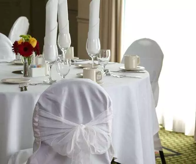 ホテル Hilton Garden Inn Hoffman Estates