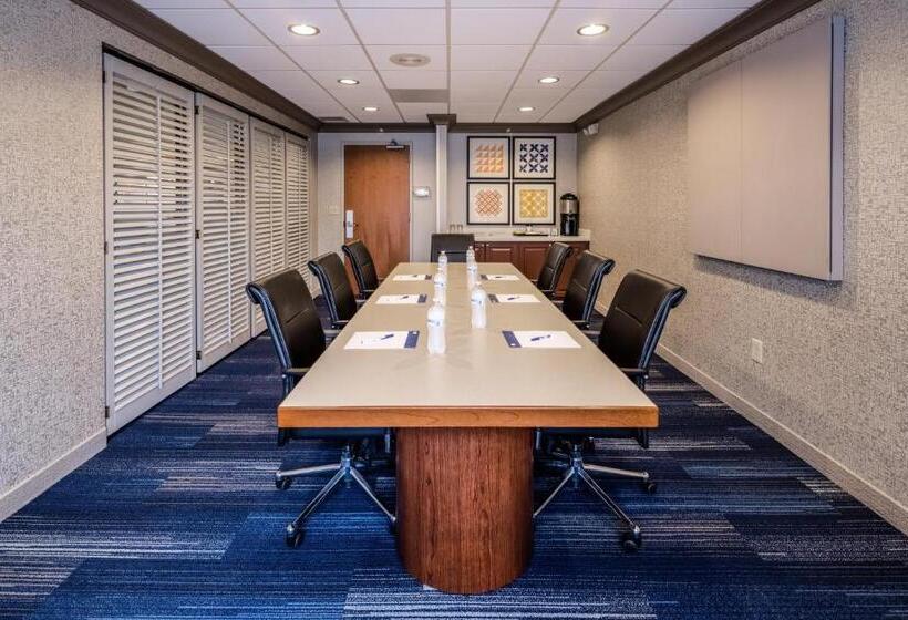 Отель Holiday Inn Express   Coventry S   West Warwick Area, An Ihg