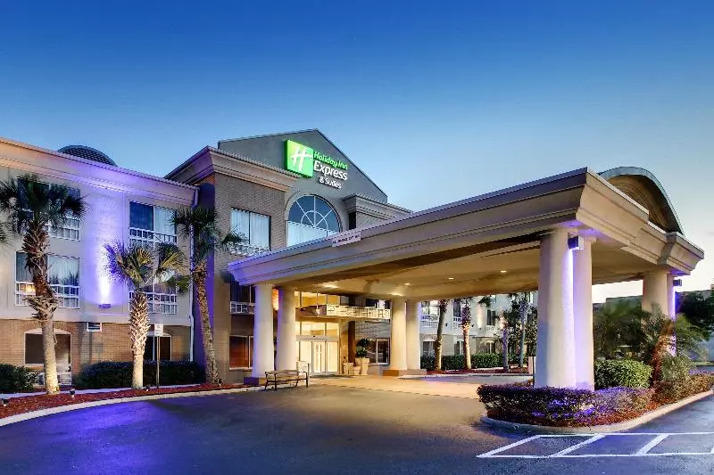 هتل Holiday Inn Express & Suites Jacksonville South   I 295, An Ihg