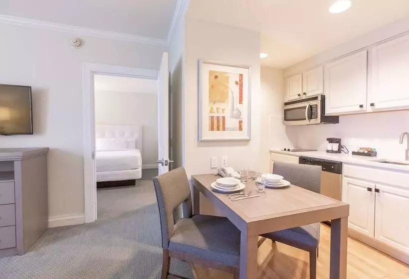 호텔 Homewood Suites By Hilton Palm Beach Gardens