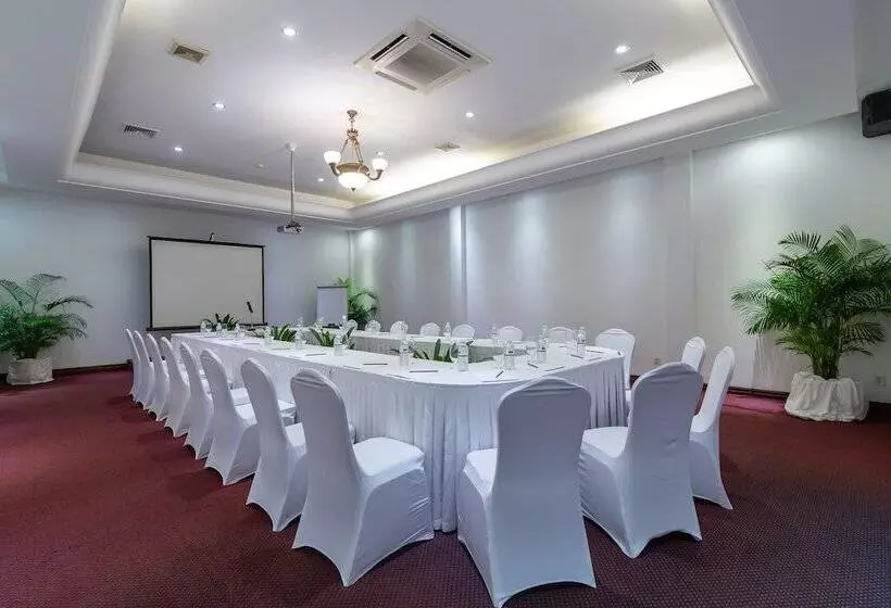 酒店 Kingdom Angkor