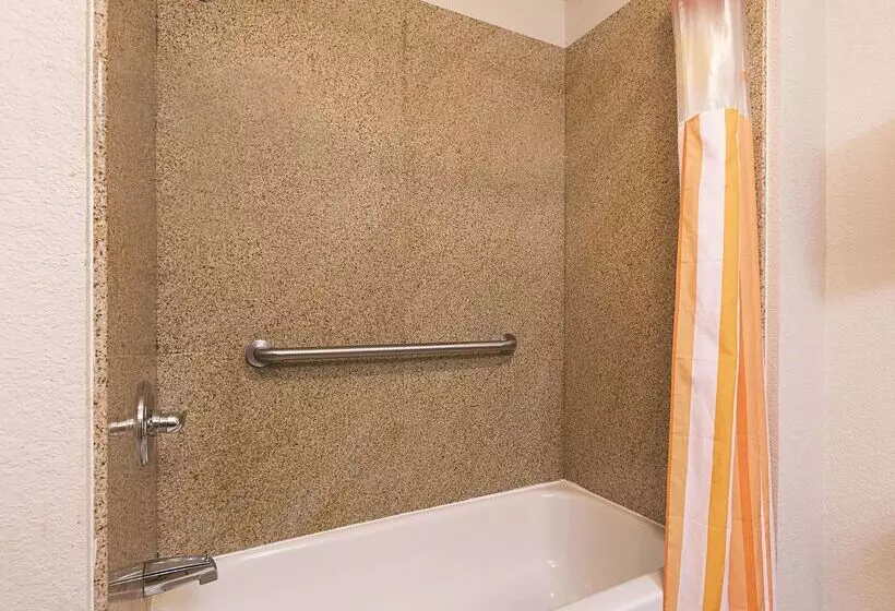 בית מלון כפרי La Quinta By Wyndham Alvarado