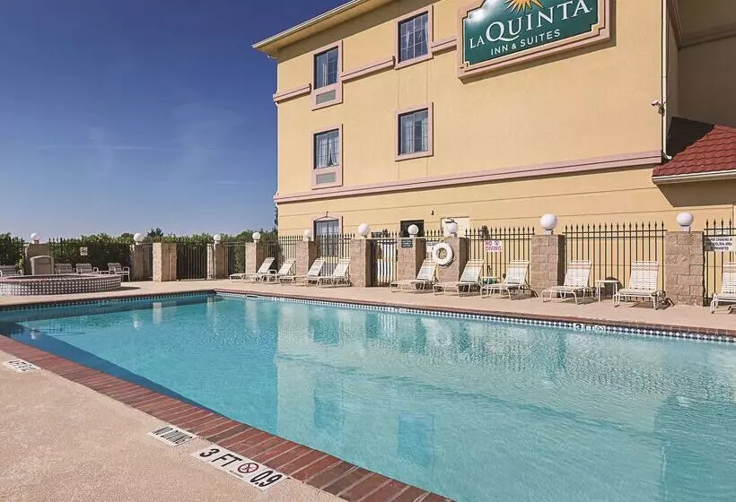 בית מלון כפרי La Quinta By Wyndham Alvarado