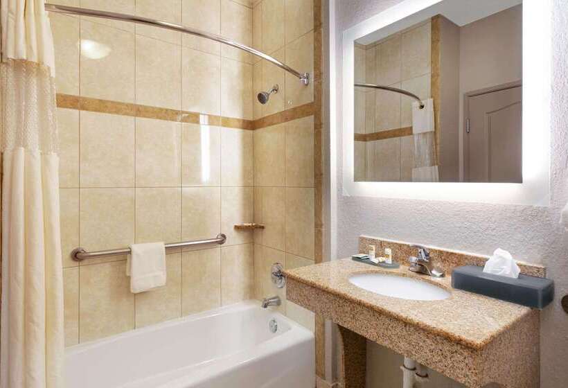 فندق La Quinta By Wyndham Lindale