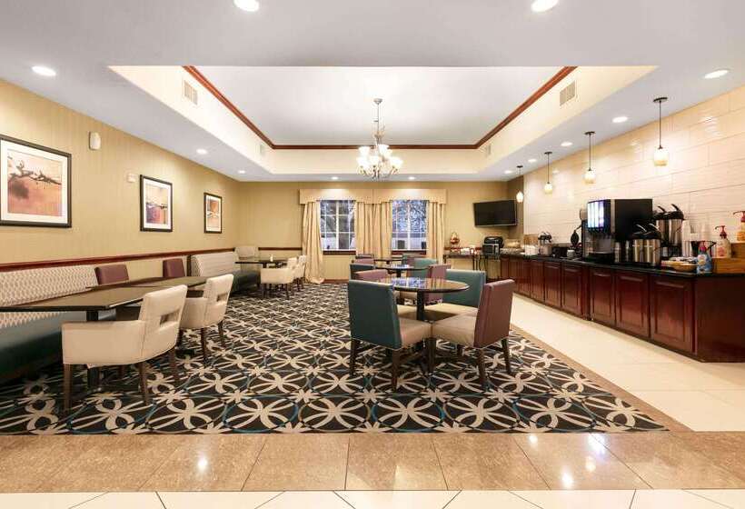 فندق La Quinta By Wyndham Lindale