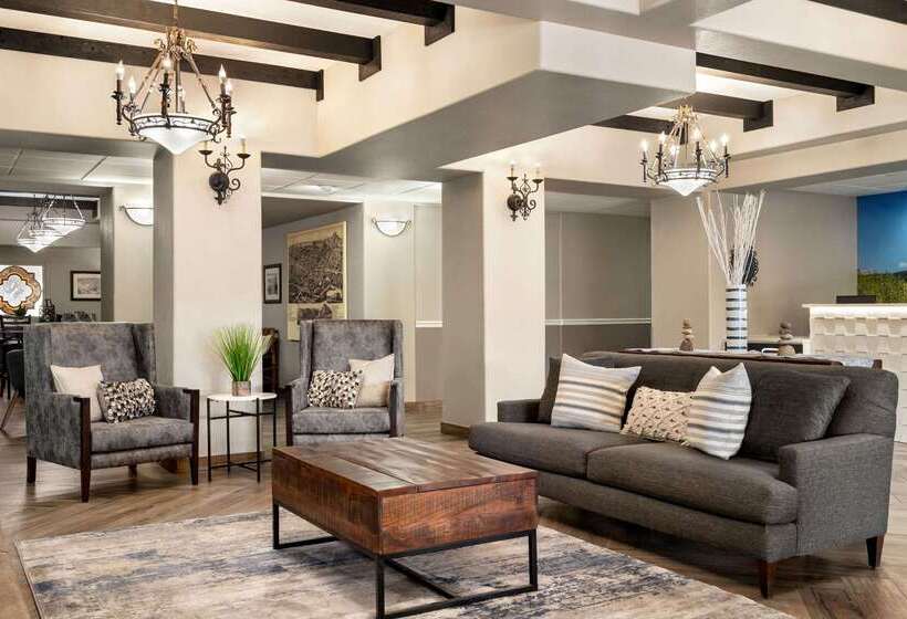 酒店 La Quinta By Wyndham Trinidad