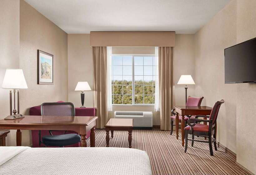 酒店 La Quinta By Wyndham Trinidad