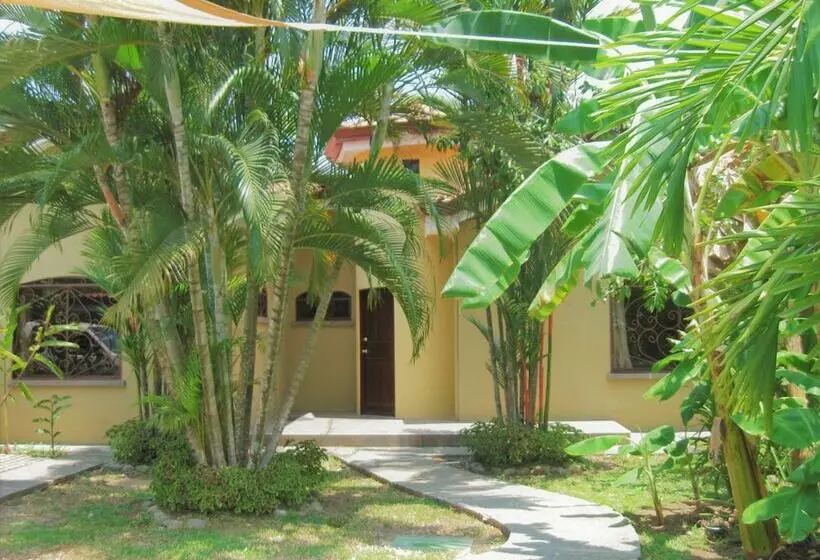 Hotel Las Brisas Resort And Villas