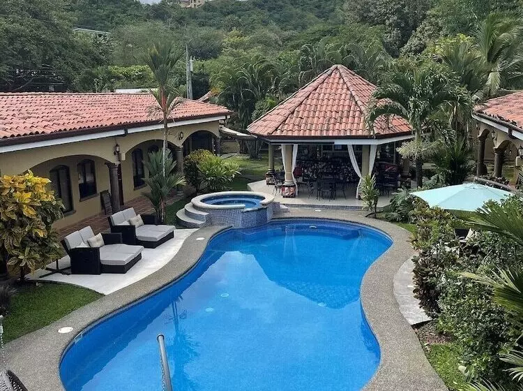 Hotel Las Brisas Resort And Villas