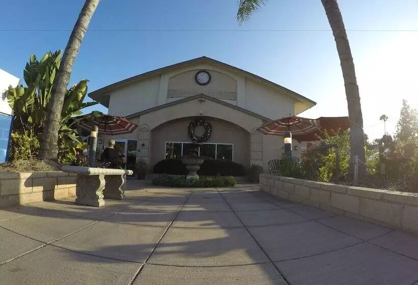 호텔 Loma Linda Inn