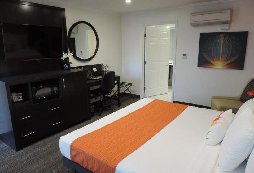 בית מלון כפרי Pavilion Inn