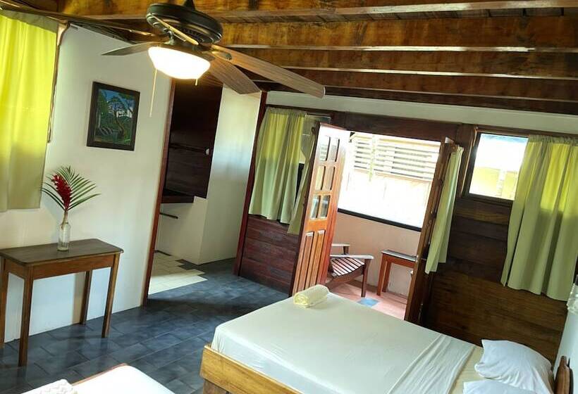 هتل Perla Negra Beachfront