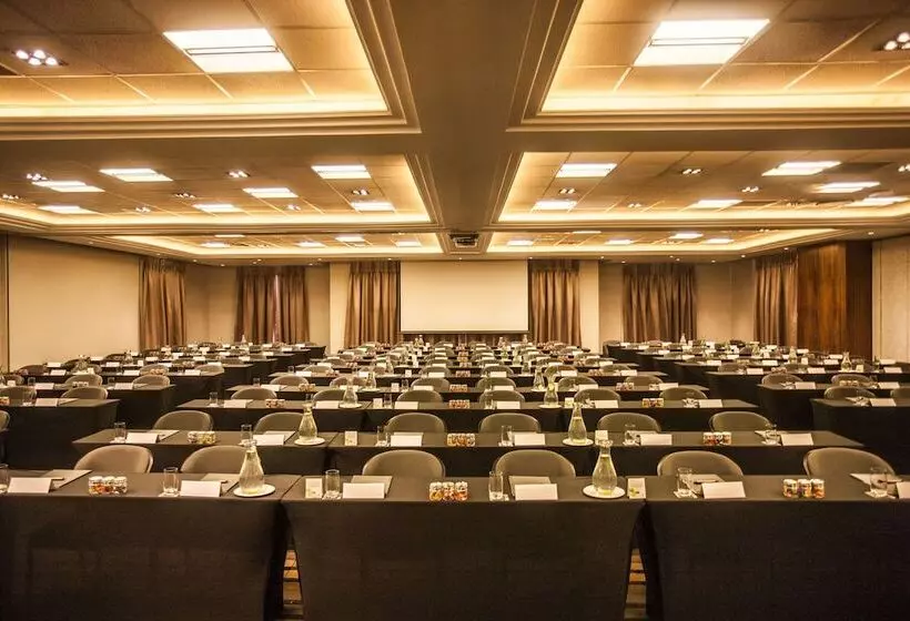 Pivot Hotel Montecasino