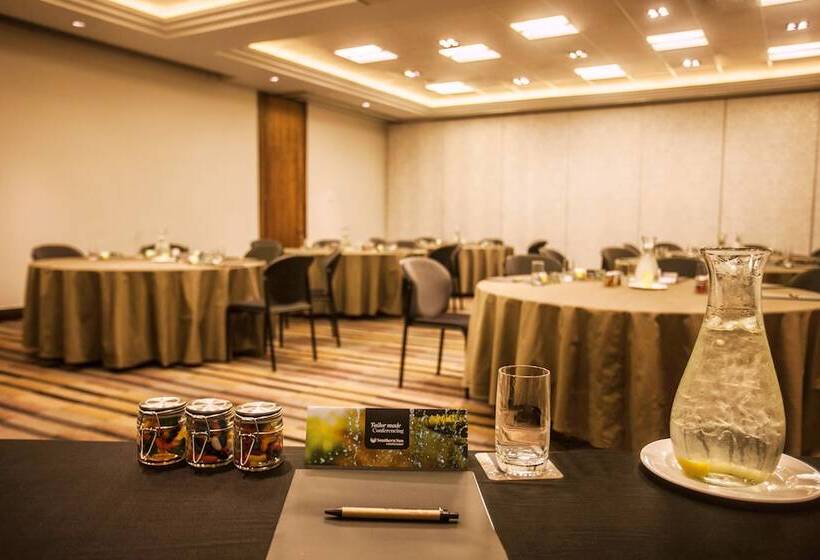 Pivot Hotel Montecasino