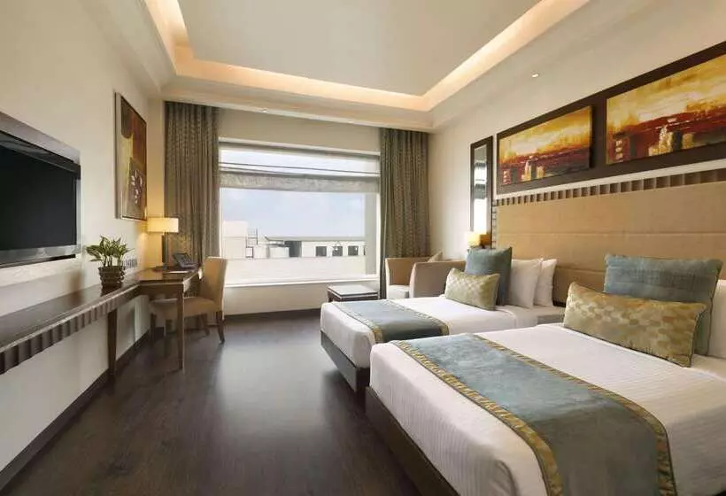 호텔 Ramada Gurgaon Central