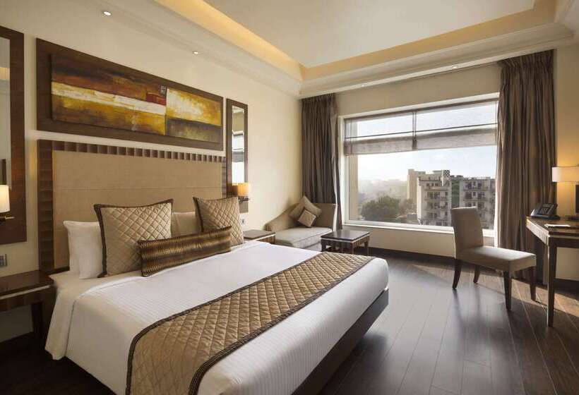 فندق Ramada Gurgaon Central