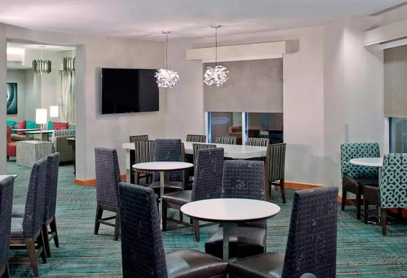 Отель Residence Inn By Marriot Clearwater Downtown