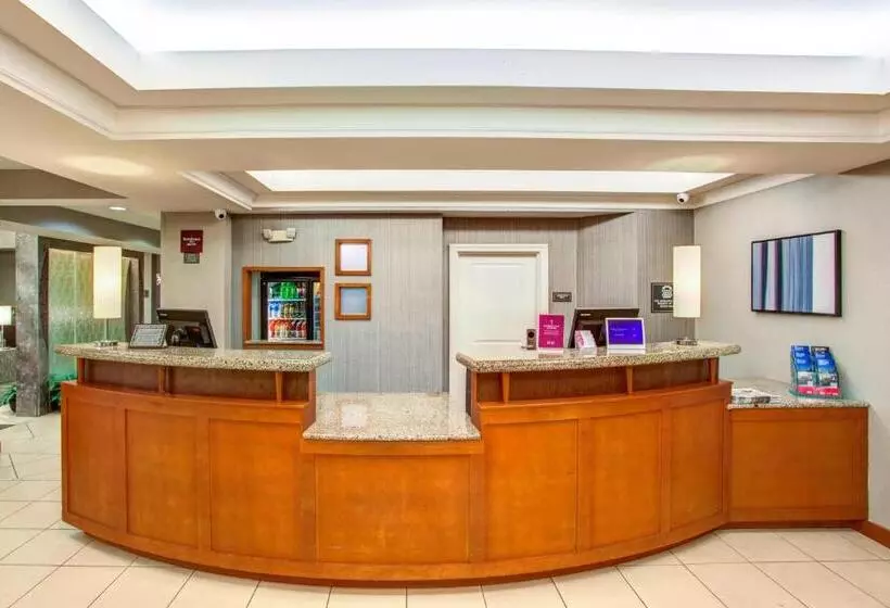 Отель Residence Inn By Marriot Clearwater Downtown