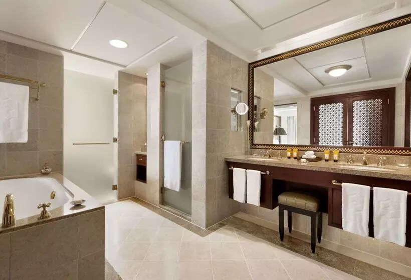 Shangri La Al Husn, Muscat - Adults Only Resort