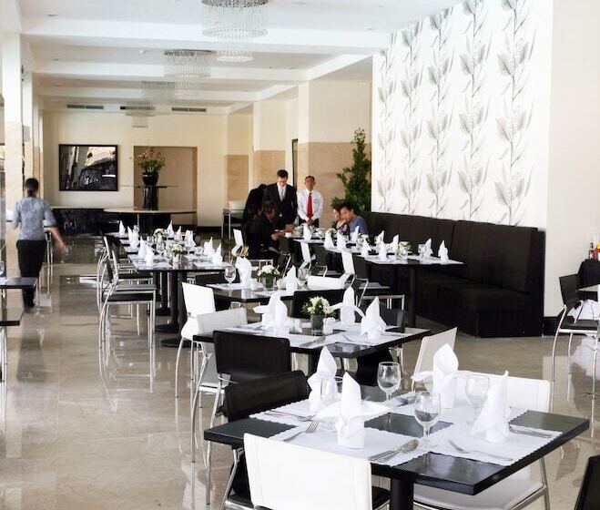 Sintesa Peninsula Hotel Manado