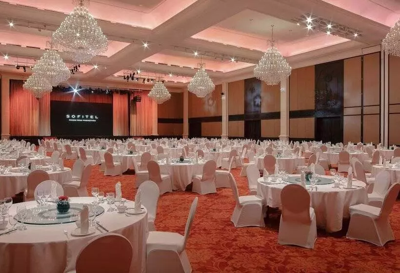 Отель Sofitel Phnom Penh Phokeethra