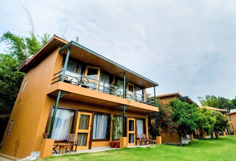 هتل Tarangi Resort And Spa