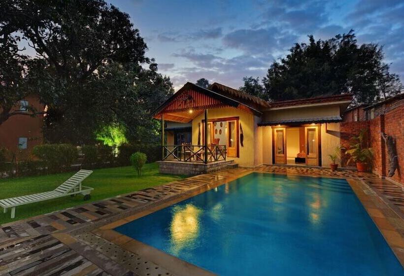 هتل Tarangi Resort And Spa