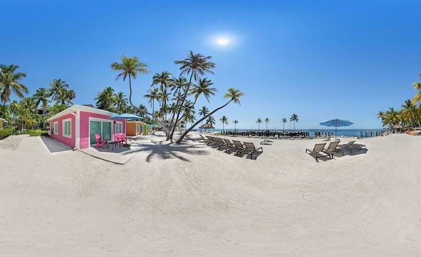 La Siesta Resort & Villas