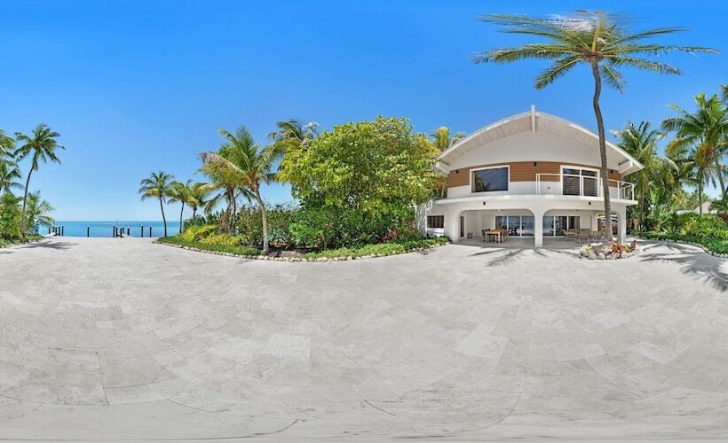 La Siesta Resort & Villas