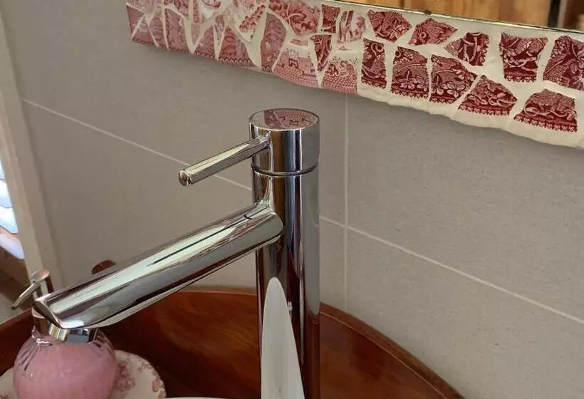 Penghana Bed And Breakfast