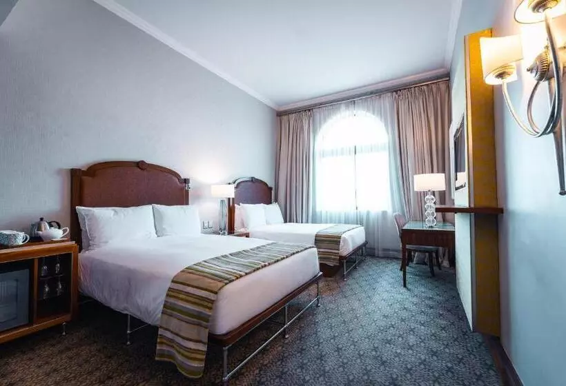 Pivot Hotel Montecasino