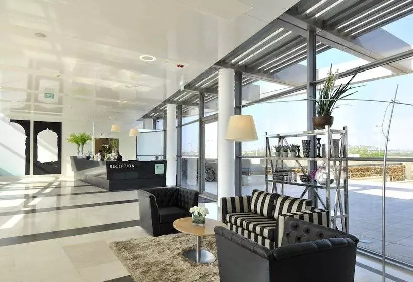 リゾートホテル West Tel Aviv  All Suites Hotel By The Sea