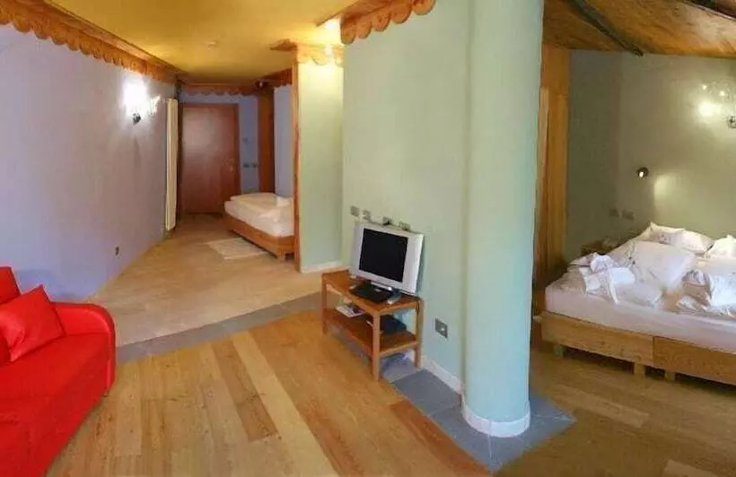 Shackleton Mountain Resort