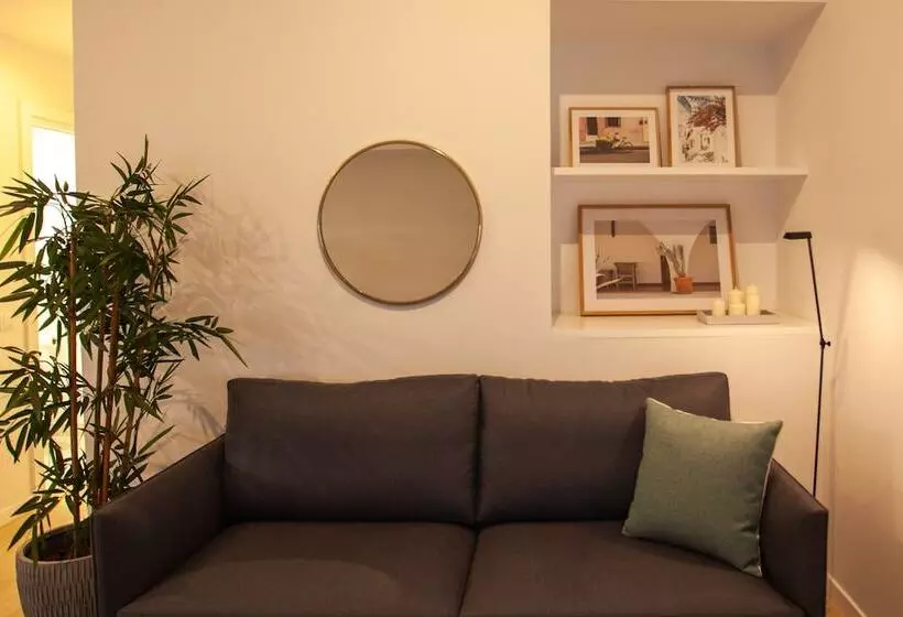 Apartment In Chamberi