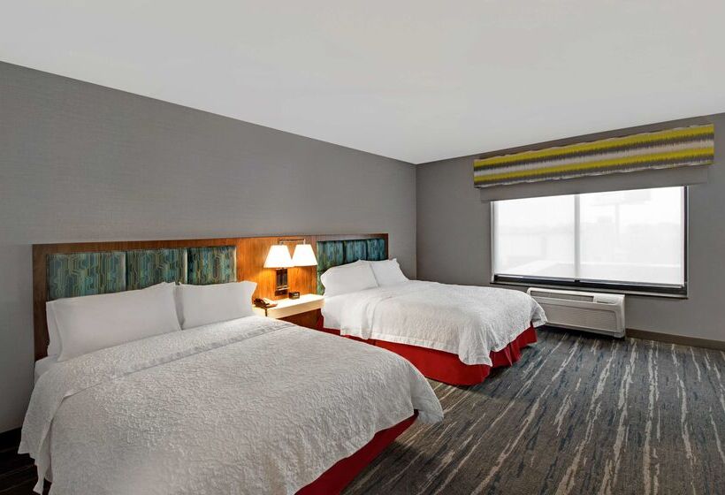 Hampton Inn & Suites Syracuse Dewitt