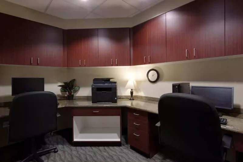 Hampton Inn & Suites Syracuse Dewitt