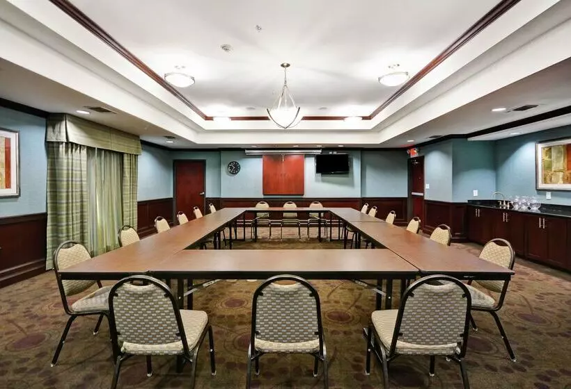 Hampton Inn & Suites San Antonio/northeast I35