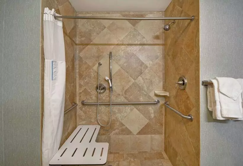 Hampton Inn & Suites San Antonio/northeast I35