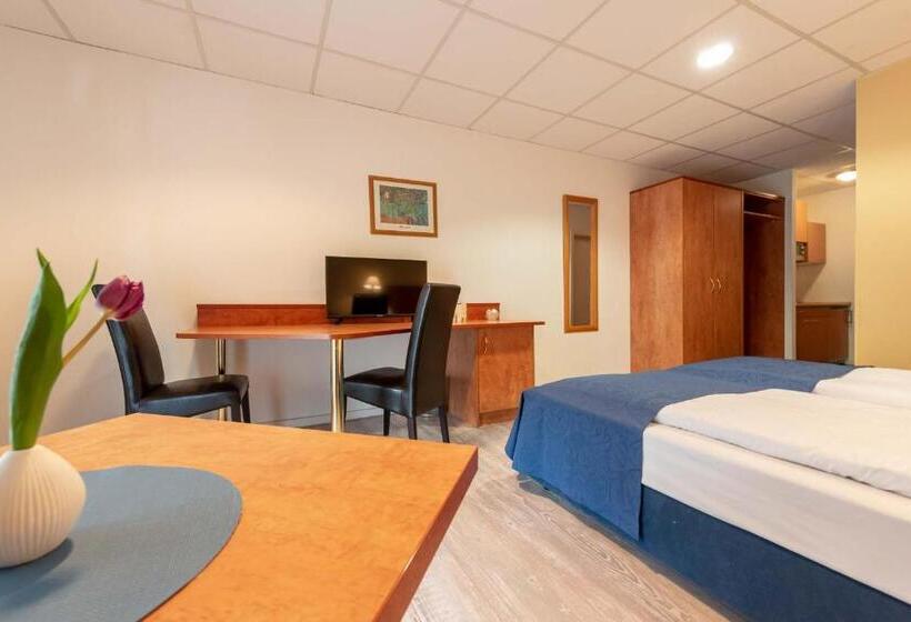 Отель Boardinghouse Burgpark