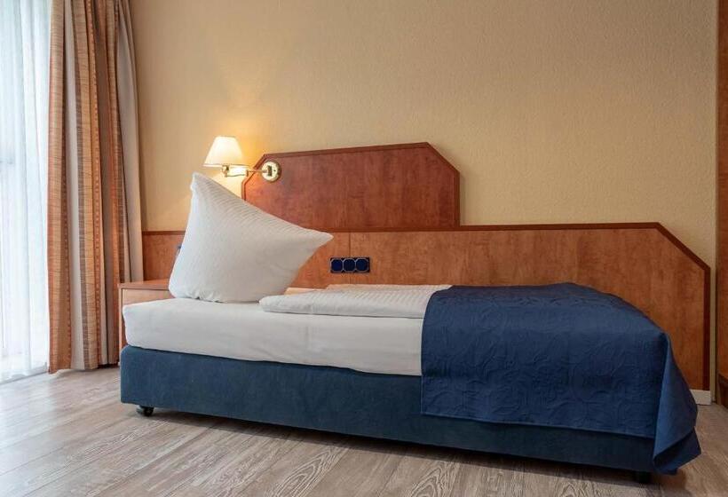 Отель Boardinghouse Burgpark